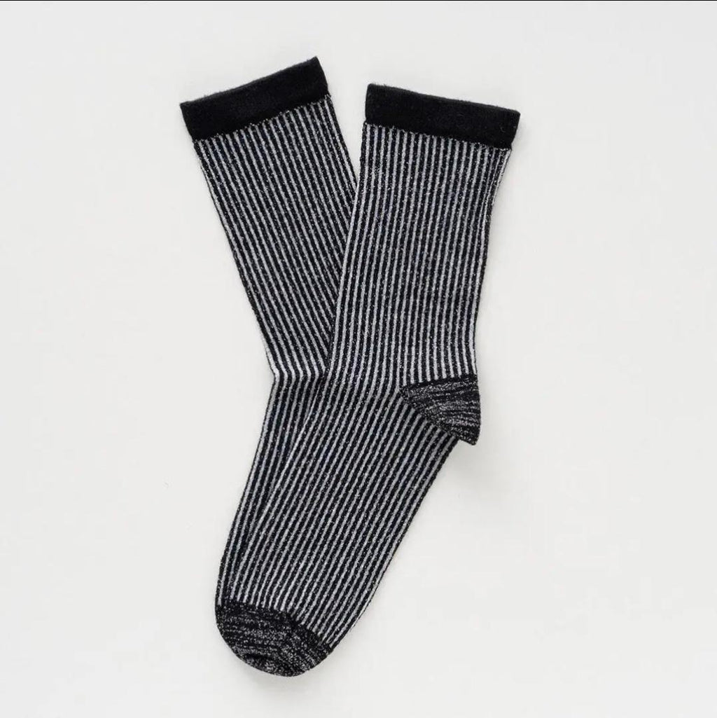 Chaussettes à rayures fines