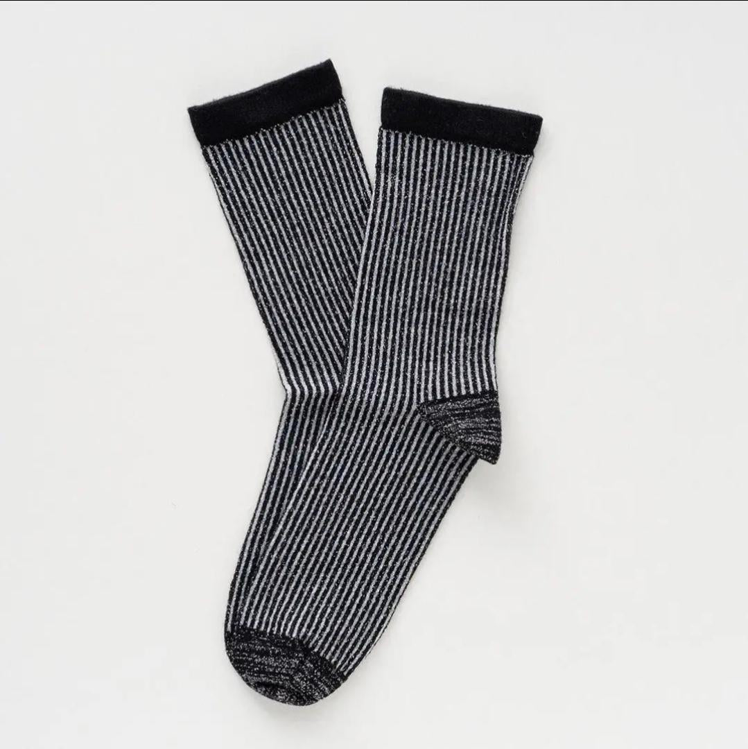 Chaussettes à rayures fines